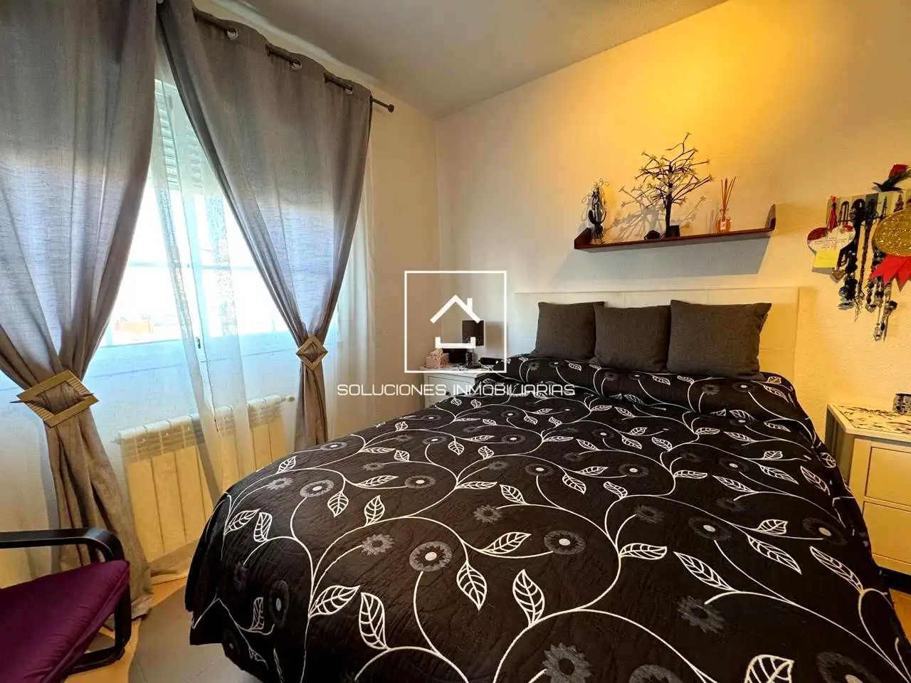 Bedroom of Houses for sale in Meco  with Private garden and Swimming Pool