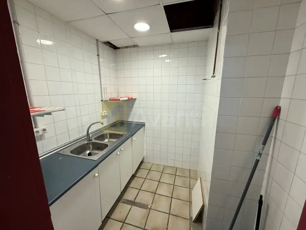 Local comercial en venta en SANFELIU DE, imagen 25