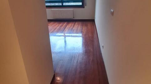 Foto 5 de Estudio de alquiler en Vistahermosa, Ourense Capital