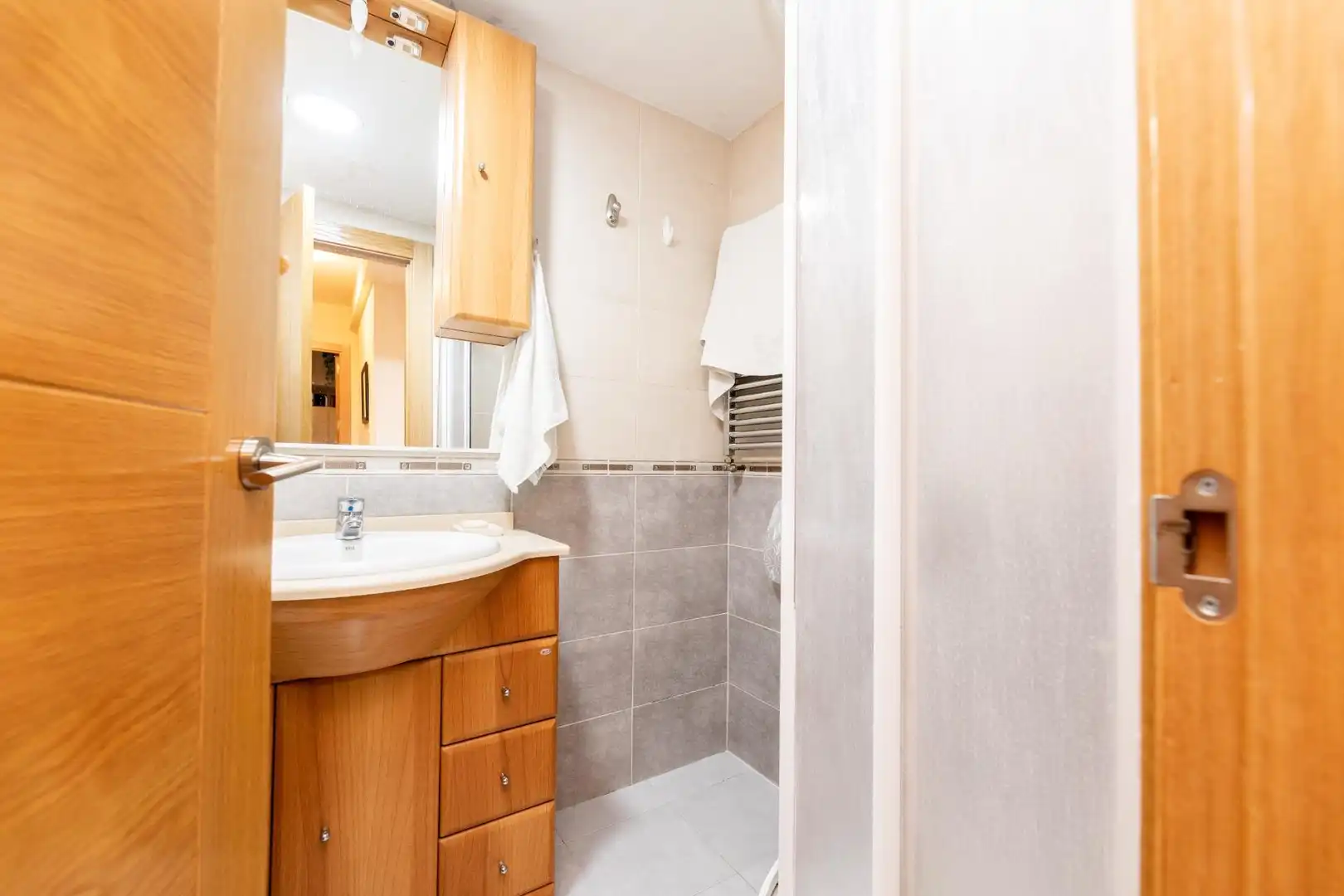 Baño de Piso en venta en Madrid con Aire acondicionado, Calefacción y Amueblado