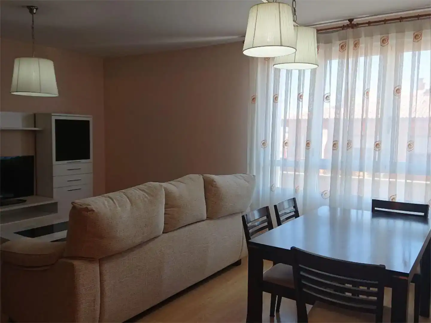 Flat en Avenida Valladolid, 33, Avenida Valladolid - Barriada Yagüe photo 2
