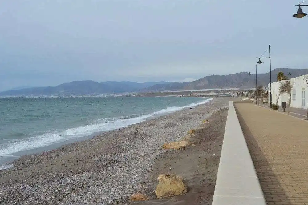 Vista exterior de Pis en venda en El Ejido amb Terrassa i Piscina comunitària