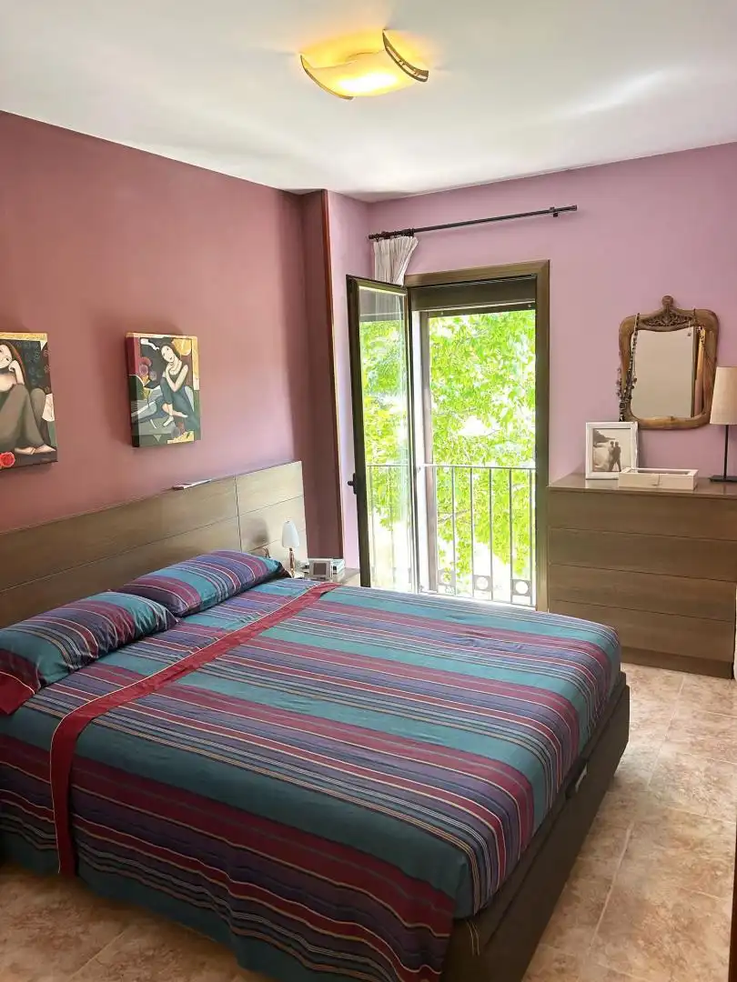 Bedroom of Detached homes for sale in Palau-saverdera