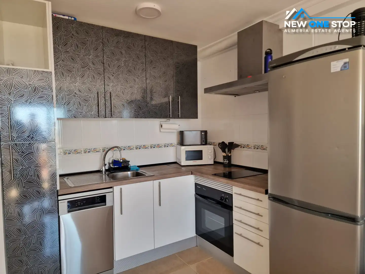 Cocina de Dúplex en venta en Carboneras con Terraza, Horno y Lavadora