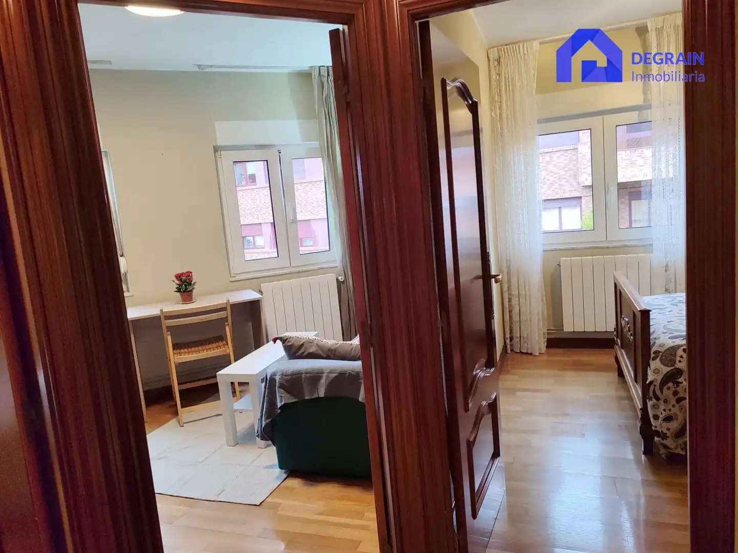 Bedroom of Flat for rent in Oviedo   with Heating and Furnished