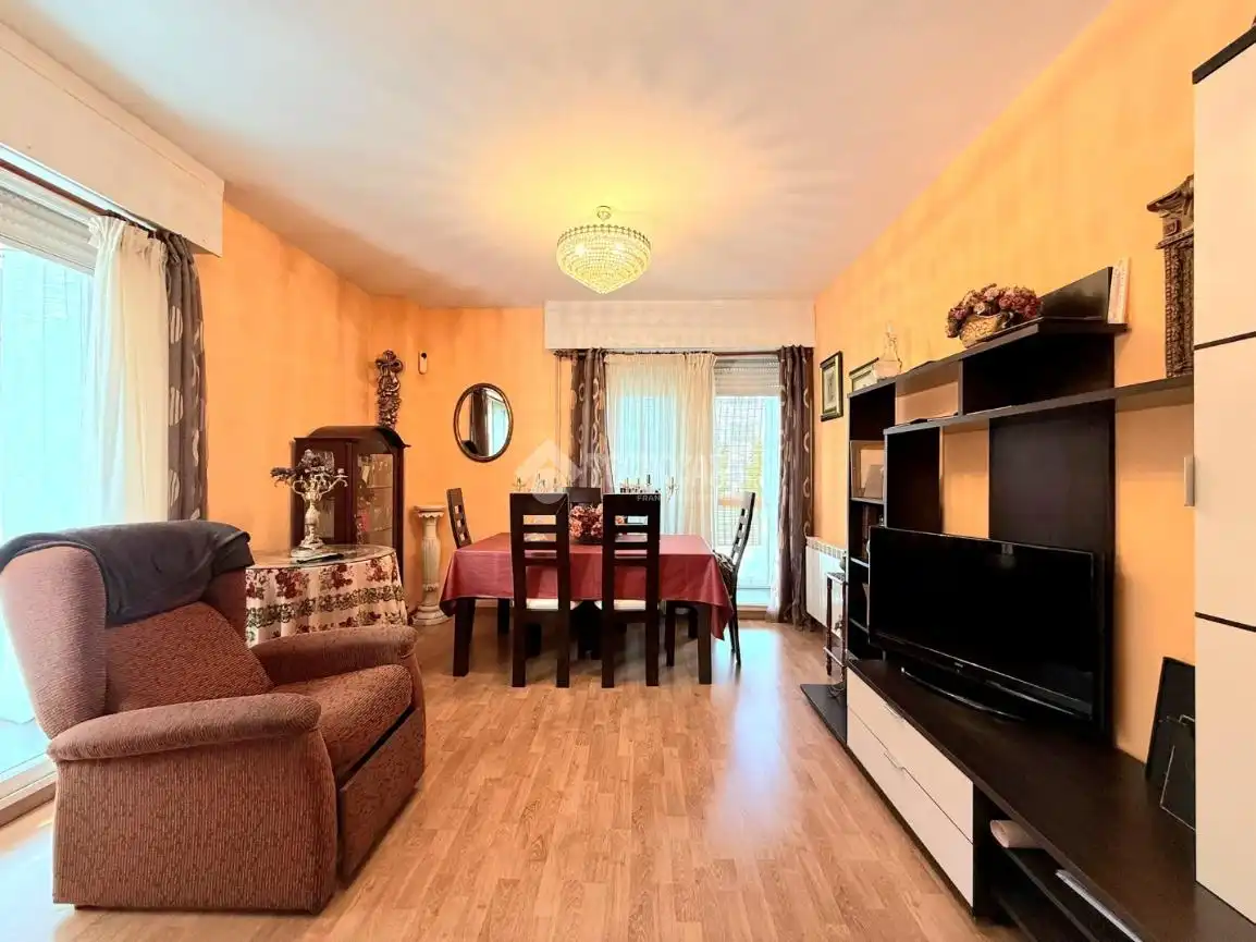 Flat for sale in Sónsoles