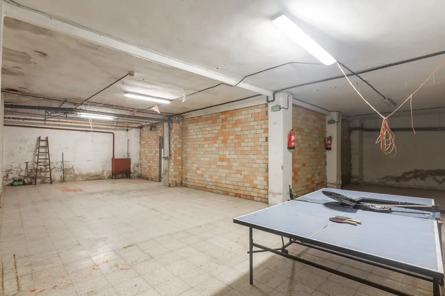Commercial properties for sale in  Pamplona / Iruña  with Air Conditioner