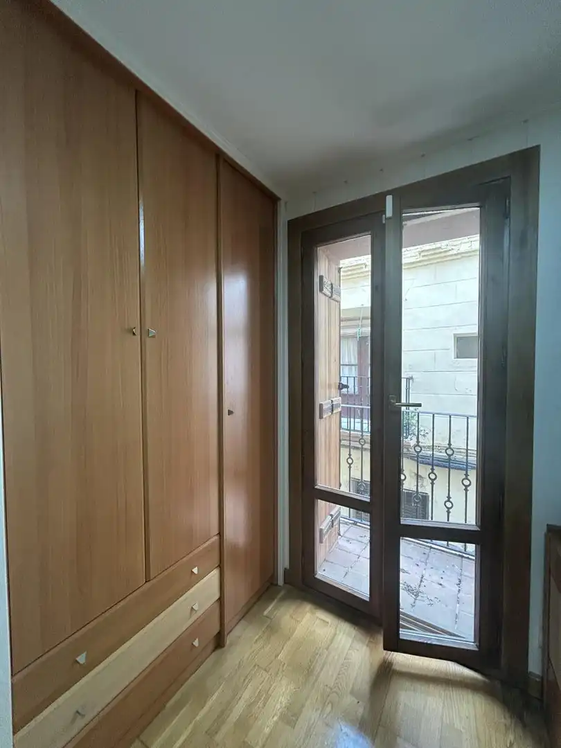 Flat for sale in Valtierra  with Air Conditioner, Parquet flooring and Storage room
