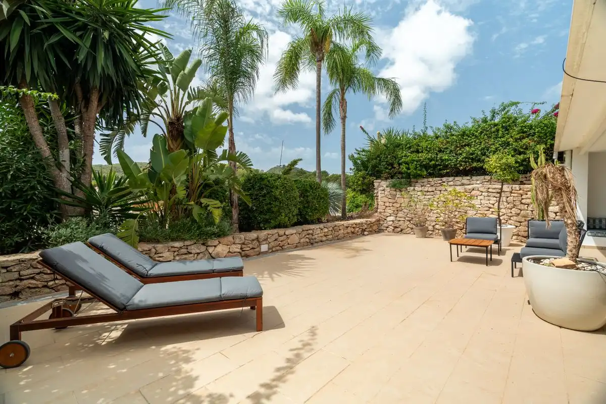Casa a schiera con terrazza in vendita a Carrer París, imagen 2