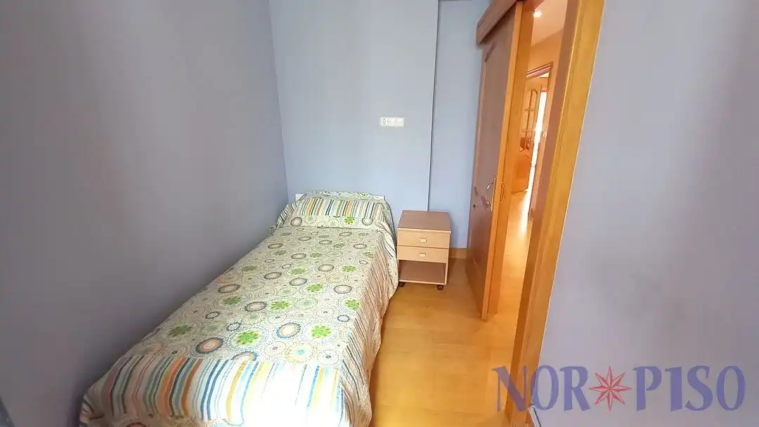 Schlafzimmer von Wohnung zum Verkauf in Bilbao  mit Heizung und Balkon
