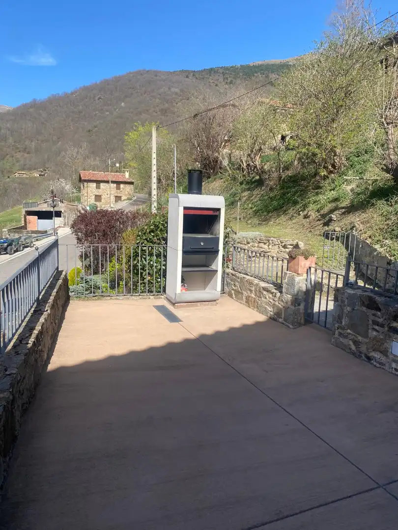 Garden of Houses for sale in Vilallonga de Ter  with Heating, Private garden and Parquet flooring