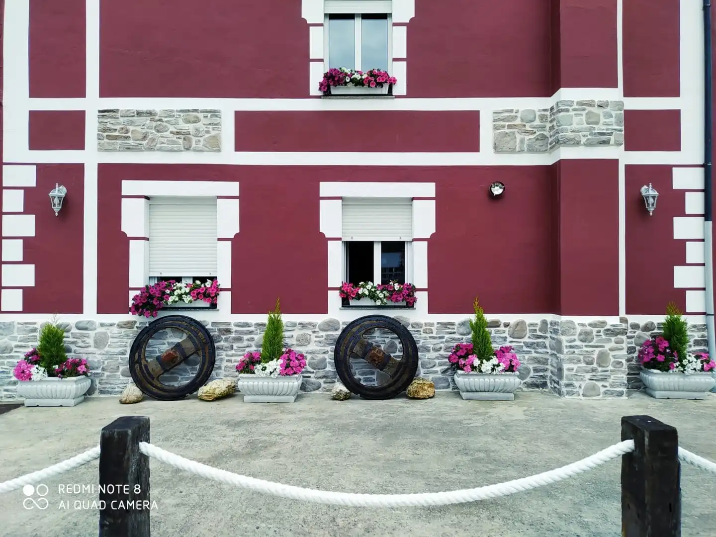 Vista exterior de Casa adosada en venta en Foz con Calefacción, Jardín privado y Terraza