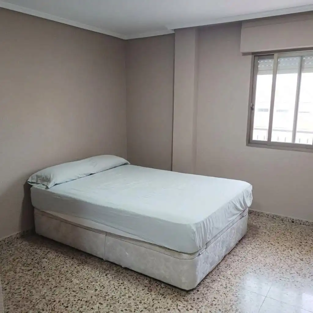 Habitación de Piso en venta en Tavernes de la Valldigna, Valencia