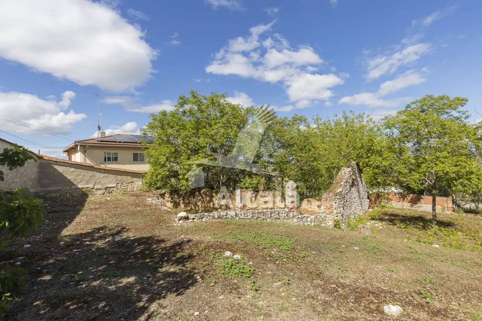 Residential for sale in Santorcaz