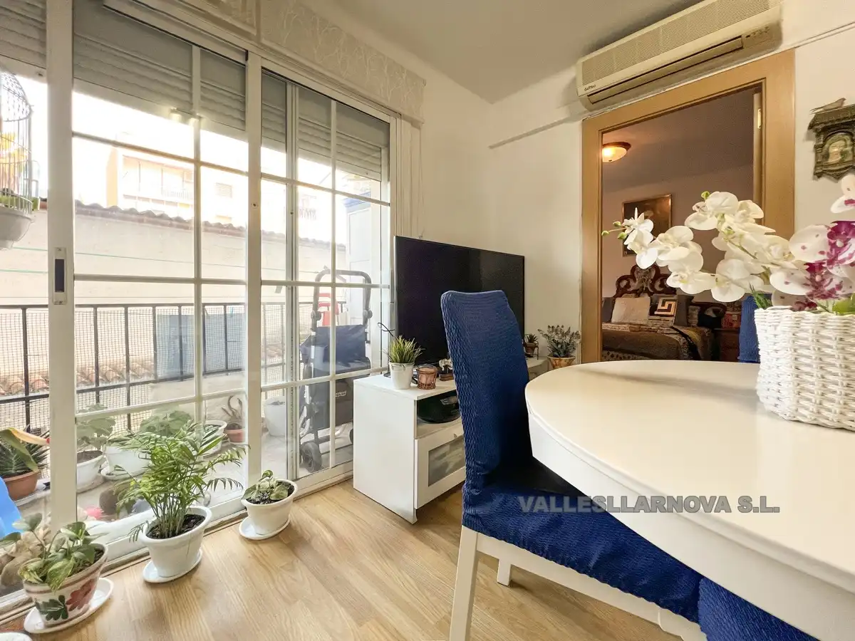 Vista exterior de Pis en venda en Mollet del Vallès amb Aire condicionat i Parquet