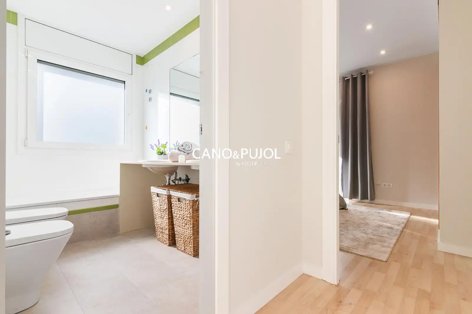 Bedroom of Houses for sale in Sant Cugat del Vallès  with Air Conditioner, Terrace and Swimming Pool