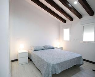 Bedroom of Flat to share in  Madrid Capital  with Air Conditioner, Heating and Terrace