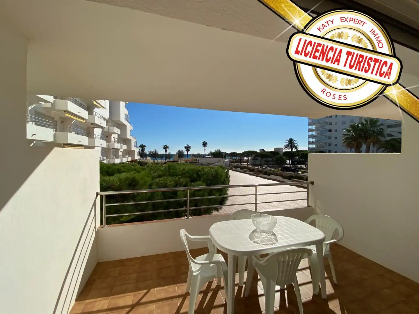Apartment mit Pool zum Verkauf in bocana 8