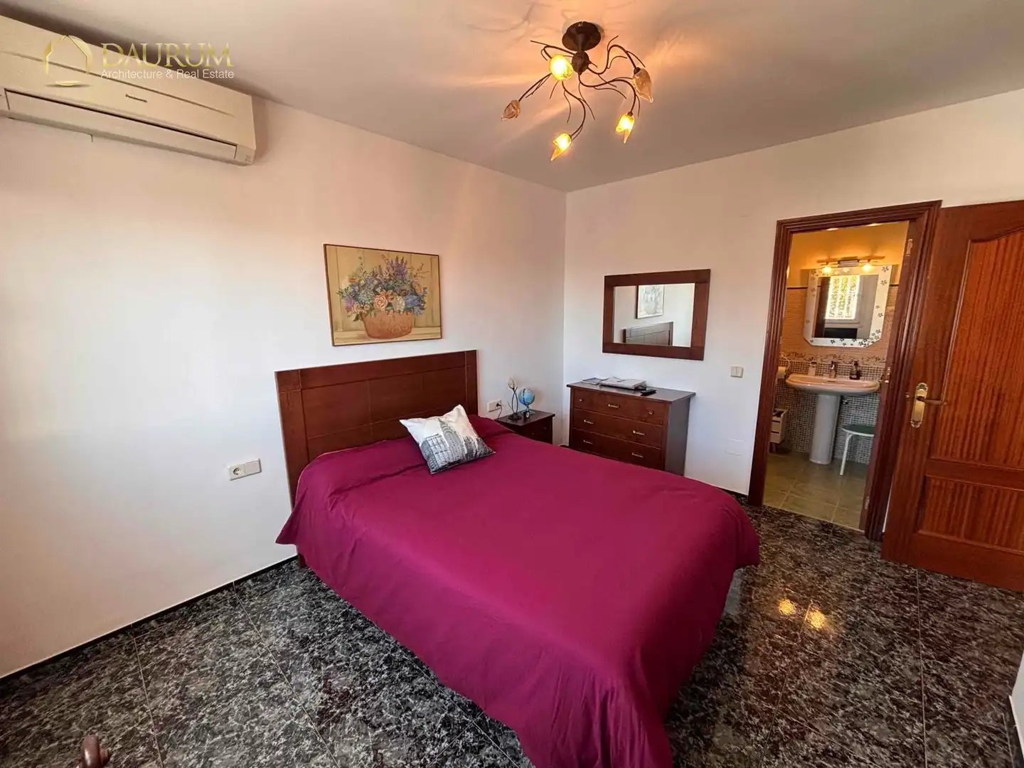 House for sale in AVENIDA INMACULADA CONCEPCIÓN, imagen 48