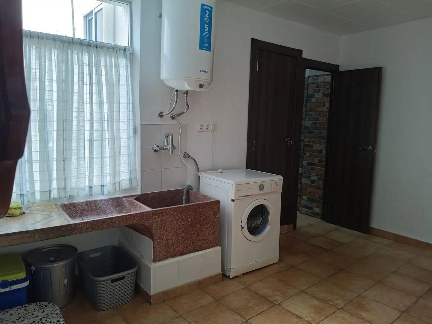 Bathroom of Houses for sale in Vallada, Valencia