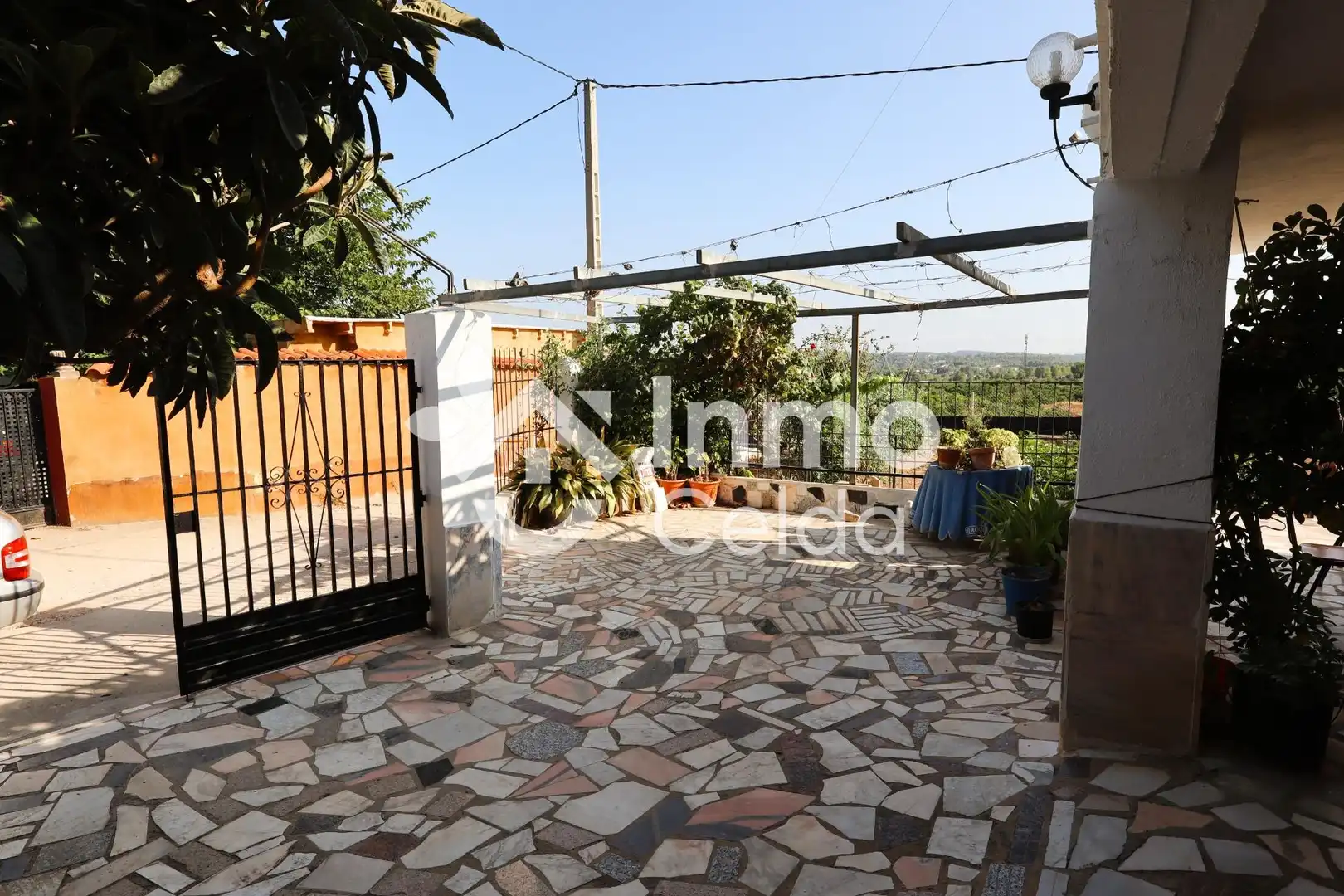 Terrassa de Casa o xalet en venda en Torrent amb Aire condicionat, Calefacció i Jardí privat