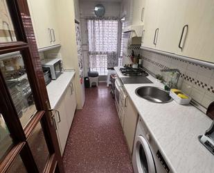Kitchen of Flat to share in Coslada  with Air Conditioner and Terrace