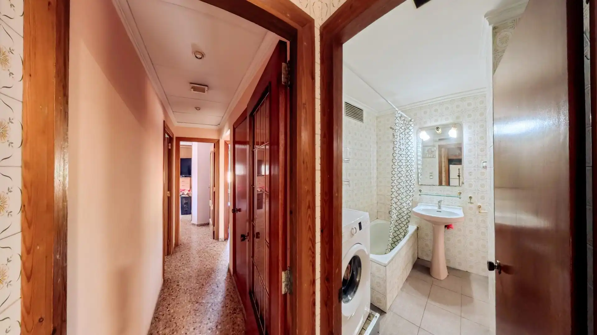 Baño de Piso en venta en Alzira con Balcón