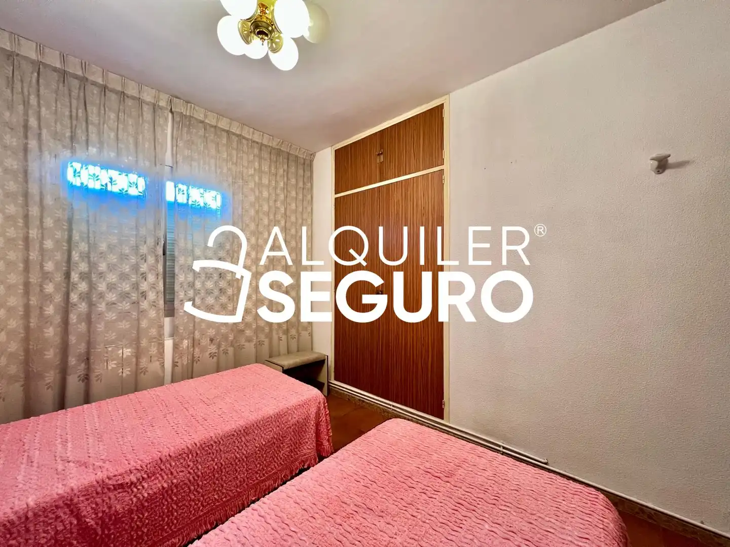 Habitación de Casa o chalet de alquiler en Valdetorres de Jarama con Calefacción, Terraza y Trastero