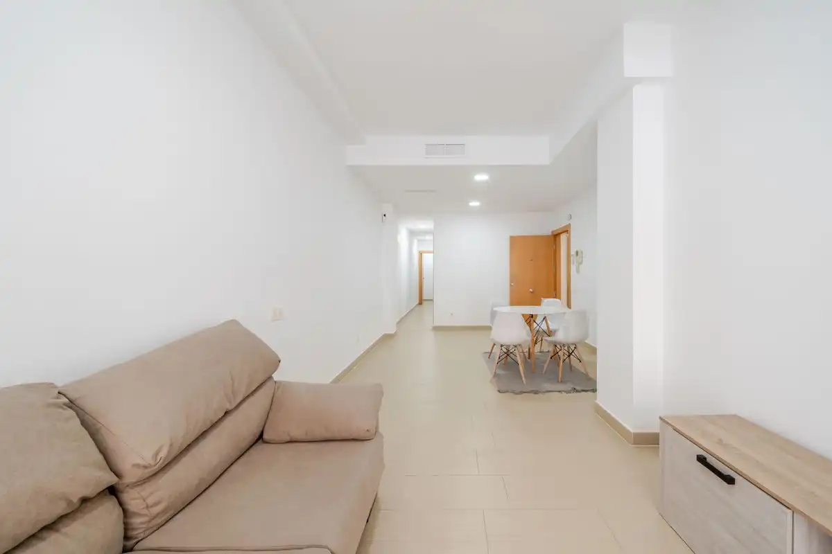 Ground floor with terrace for sale in Carrer Blasco Ibáñez, imagen 4