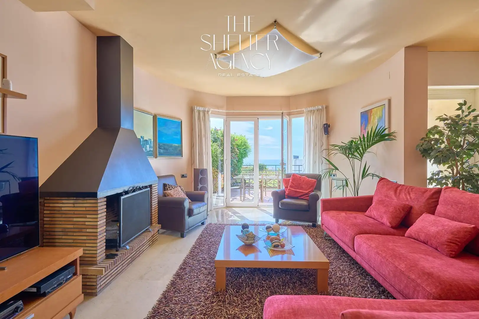 Sala de estar de Casa adosada en venta en Sitges con Calefacción, Jardín privado y Terraza