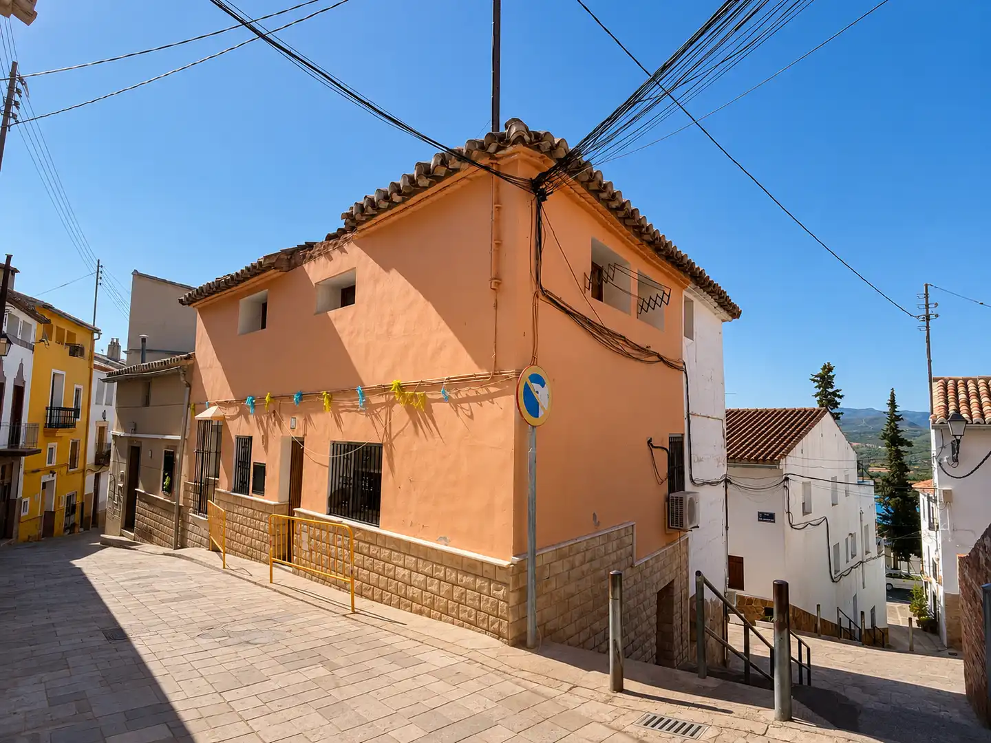 House for sale in Calle Larga