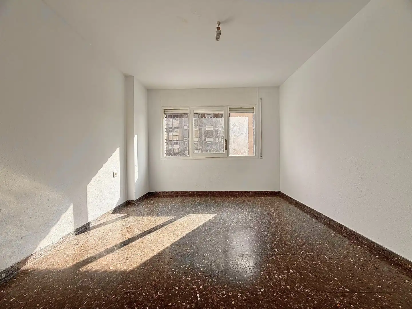 Habitación de Piso de alquiler en Terrassa con Calefacción, Terraza y Balcón