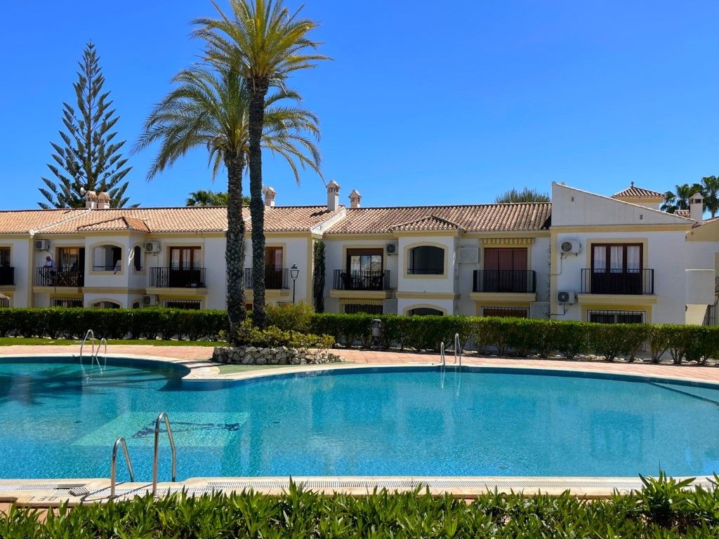 Piscina de Apartament en venda en Vera amb Aire condicionat, Jardí privat i Terrassa