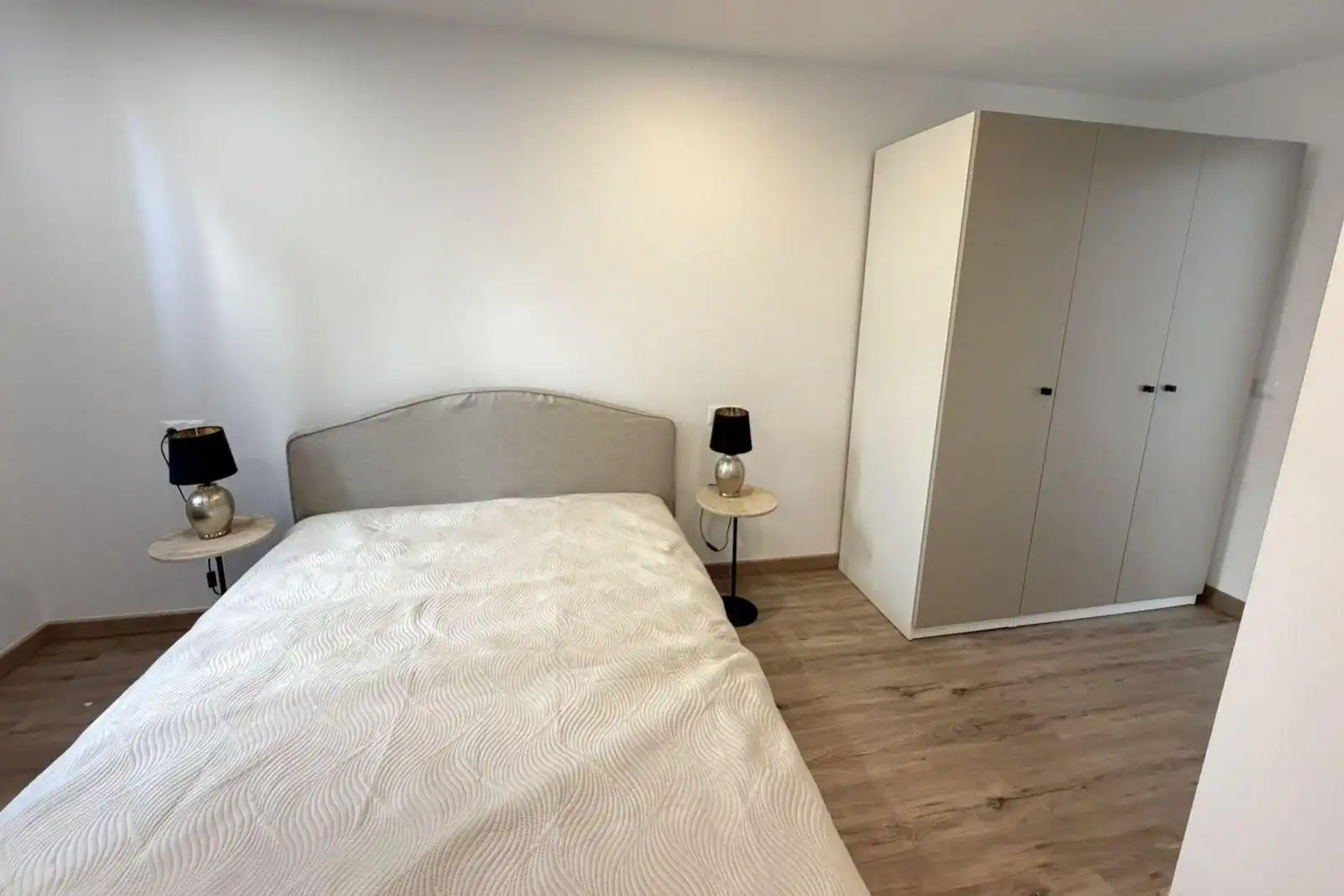 Dormitori de Casa adosada en venda en Torrevieja amb Aire condicionat, Calefacció i Jardí privat
