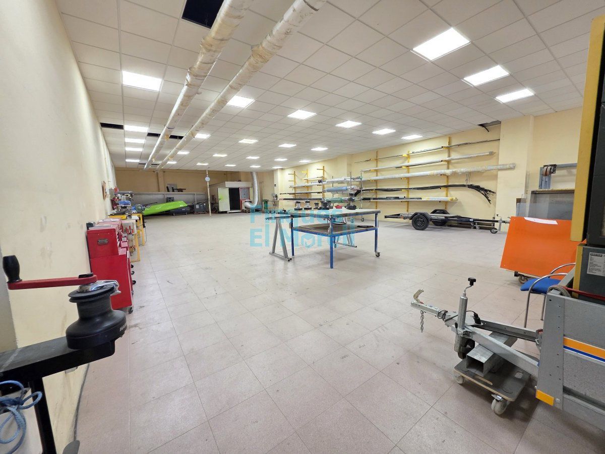 Industrial buildings for sale in Reus