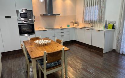 Kitchen of Flat for sale in Mollet del Vallès  with Air Conditioner and Terrace