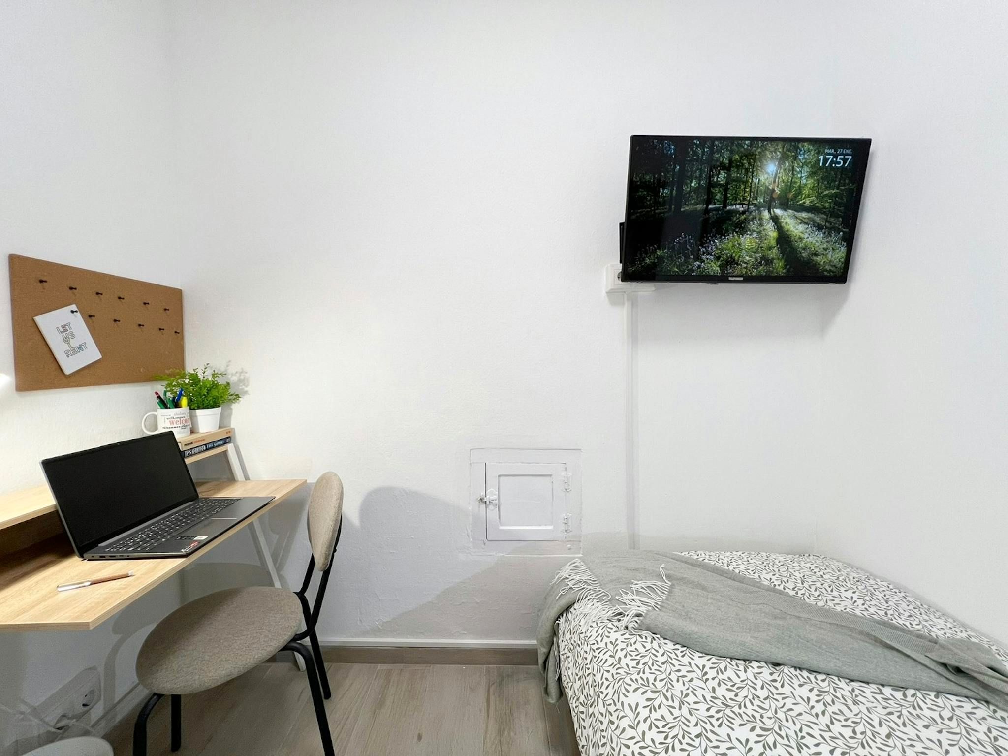 Dormitori de Pis de lloguer en  Madrid Capital amb Calefacció, Moblat i Rentadora