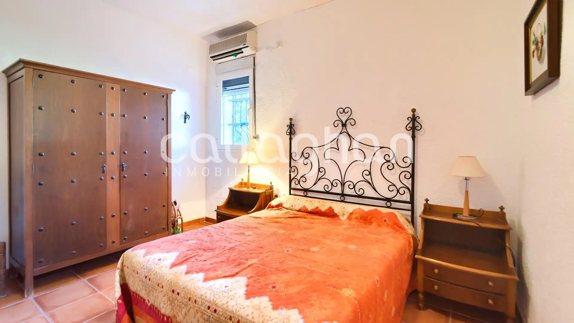 Habitación de Casa o chalet en venta en Alzira con Aire acondicionado, Calefacción y Jardín privado