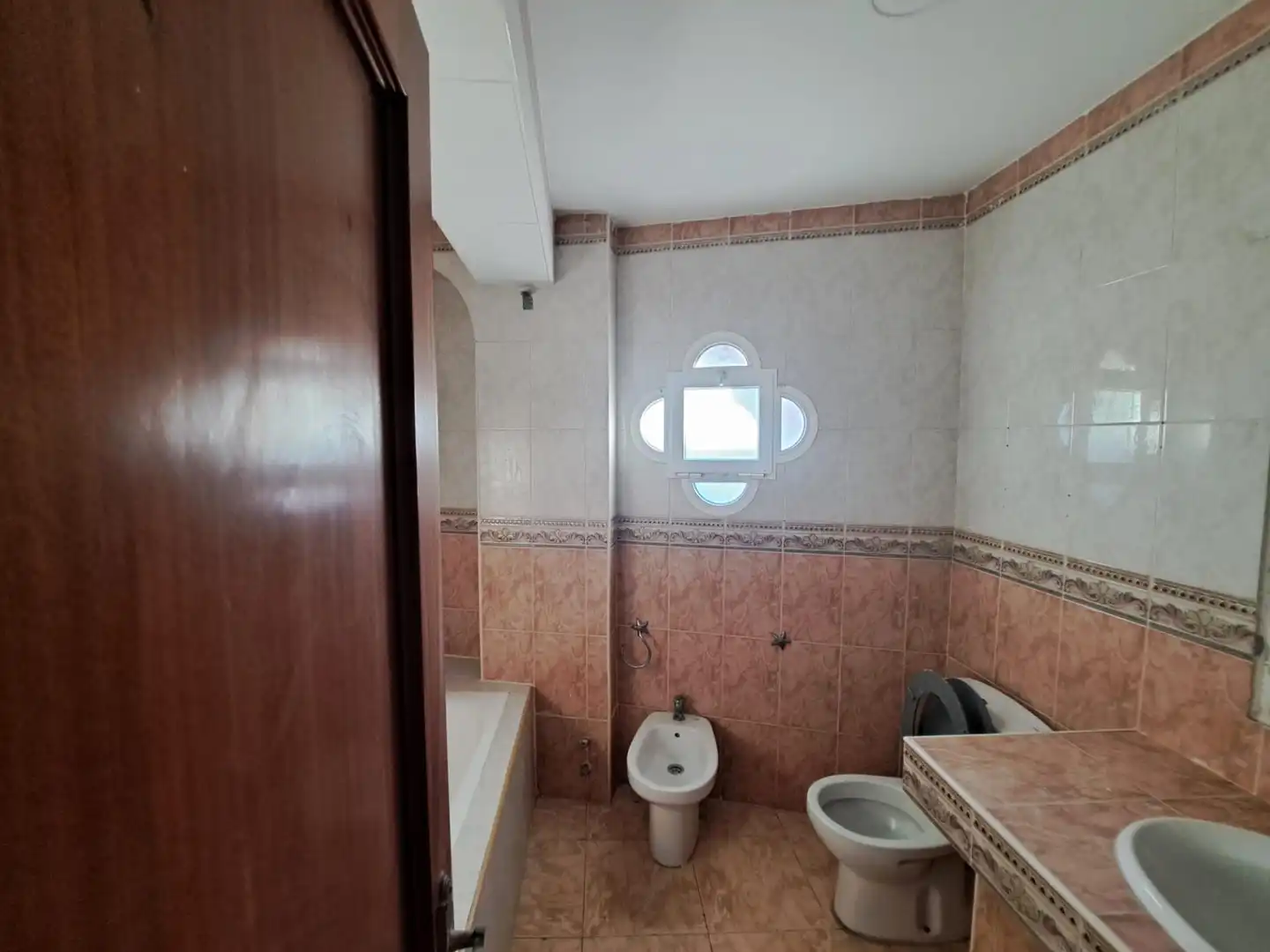 Baño de Piso en venta en Algeciras