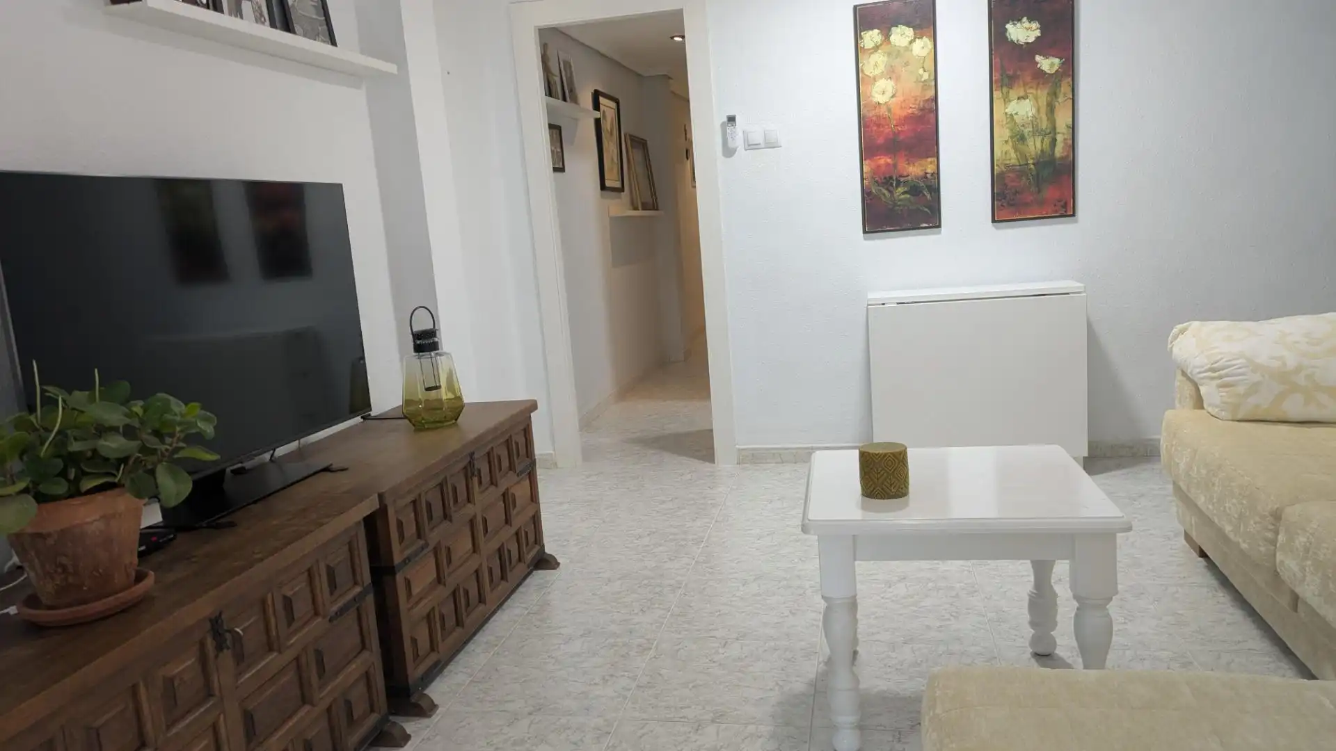 Living room of Flat for rent in Valencia  with Air Conditioner