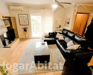 Living room of Single-family semi-detached for sale in  Valencia Capital  with Air Conditioner, Heating and Terrace