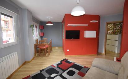 Living room of Flat for sale in Villaquilambre  with Heating, Parquet flooring and Storage room