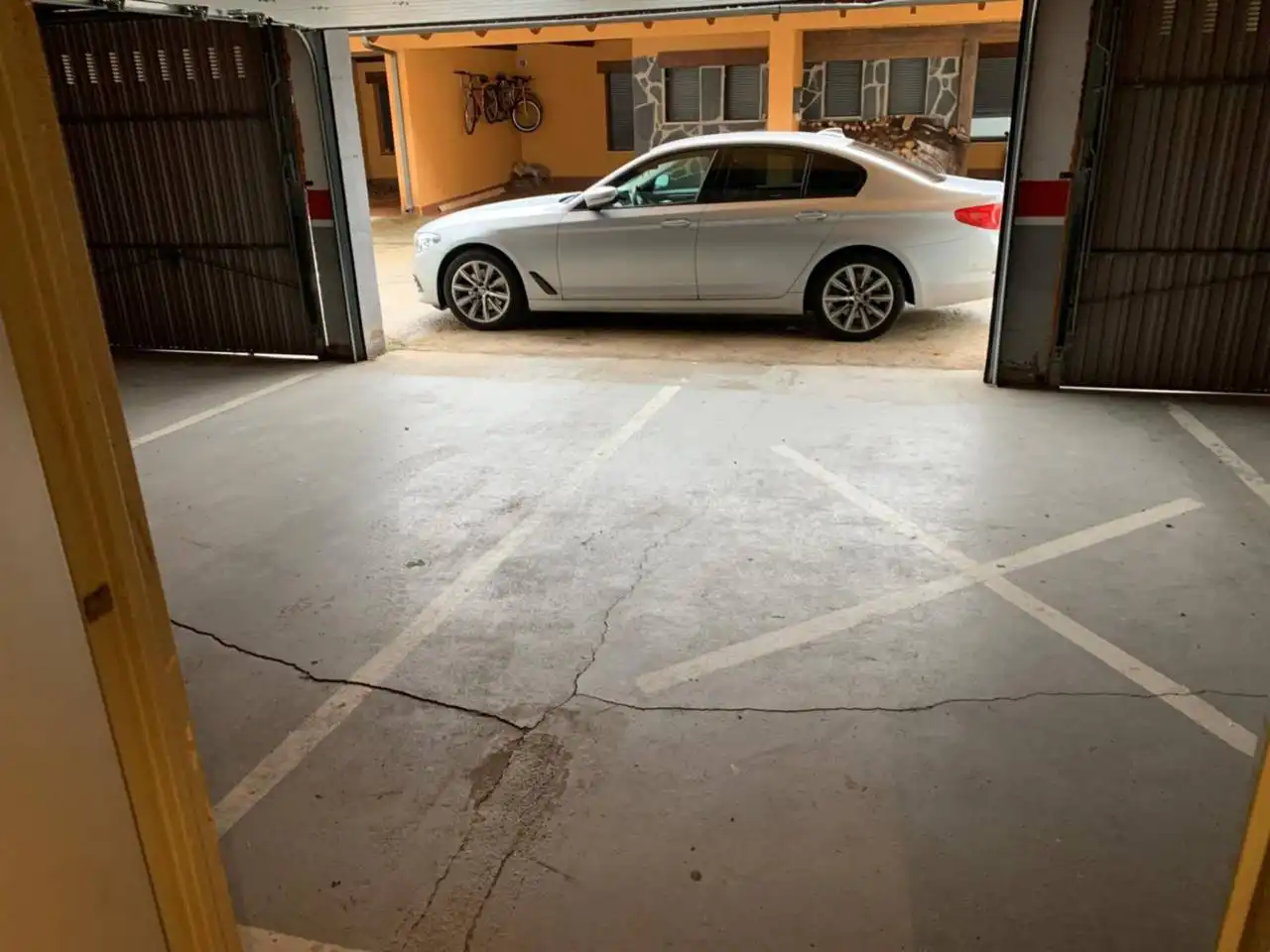 Parking de Dúplex en venta en Puebla de Lillo con Calefacción, Parquet y Trastero