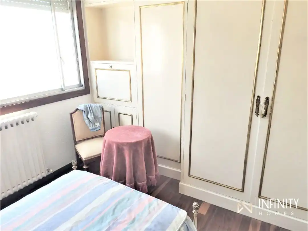 Habitación de Piso de alquiler en Bilbao  con Calefacción y Terraza