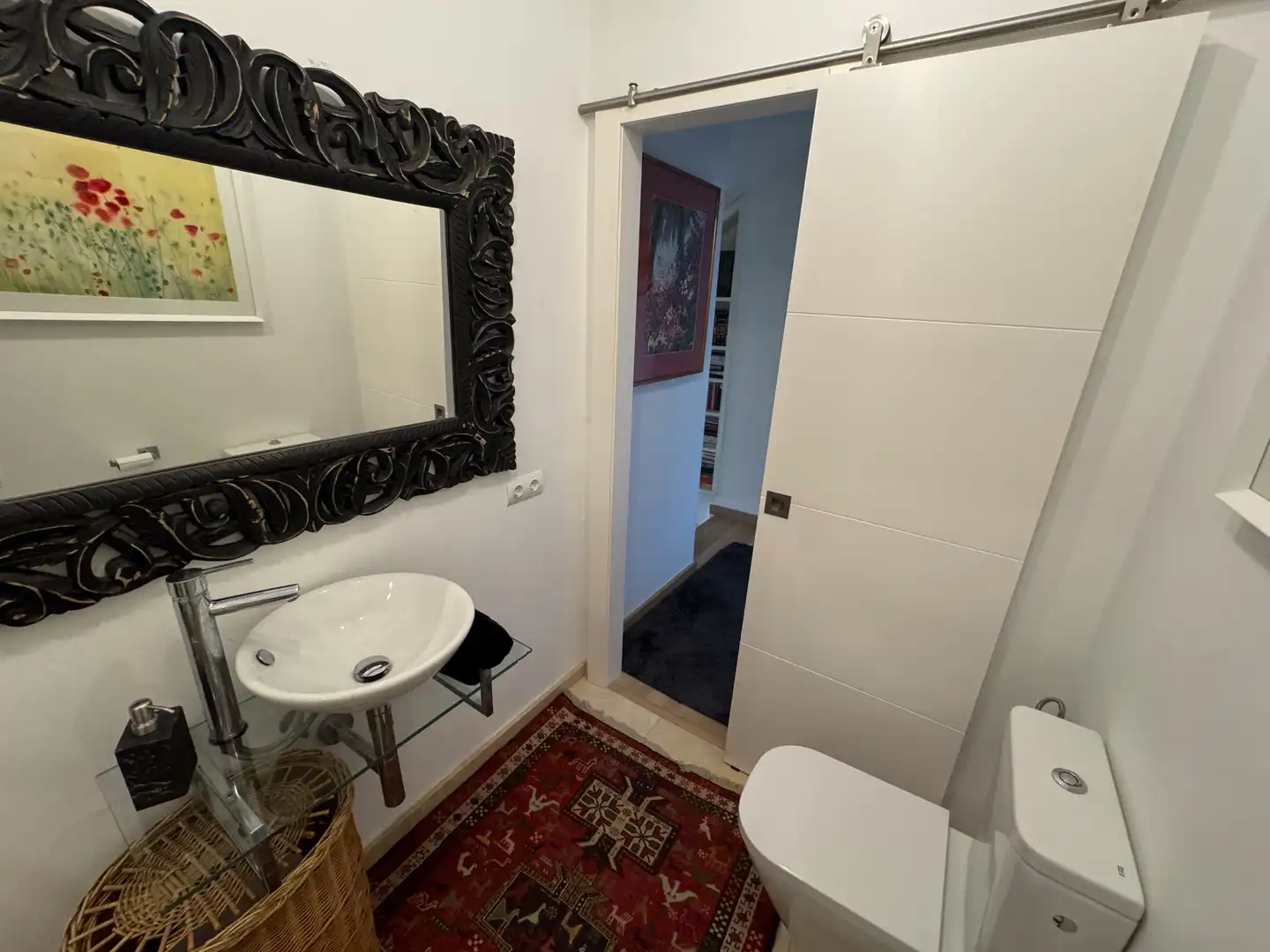 Baño de Dúplex en venta en Estepona con Aire acondicionado, Terraza y Piscina