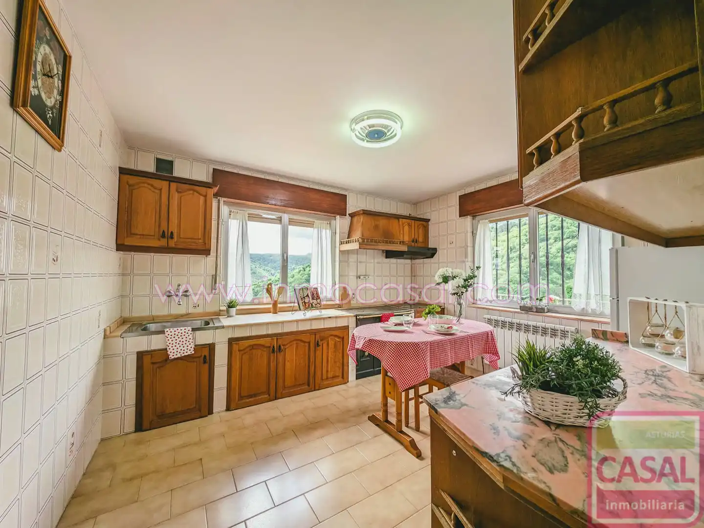 Cocina de Casa o chalet en venta en Morcín con Calefacción, Terraza y Trastero
