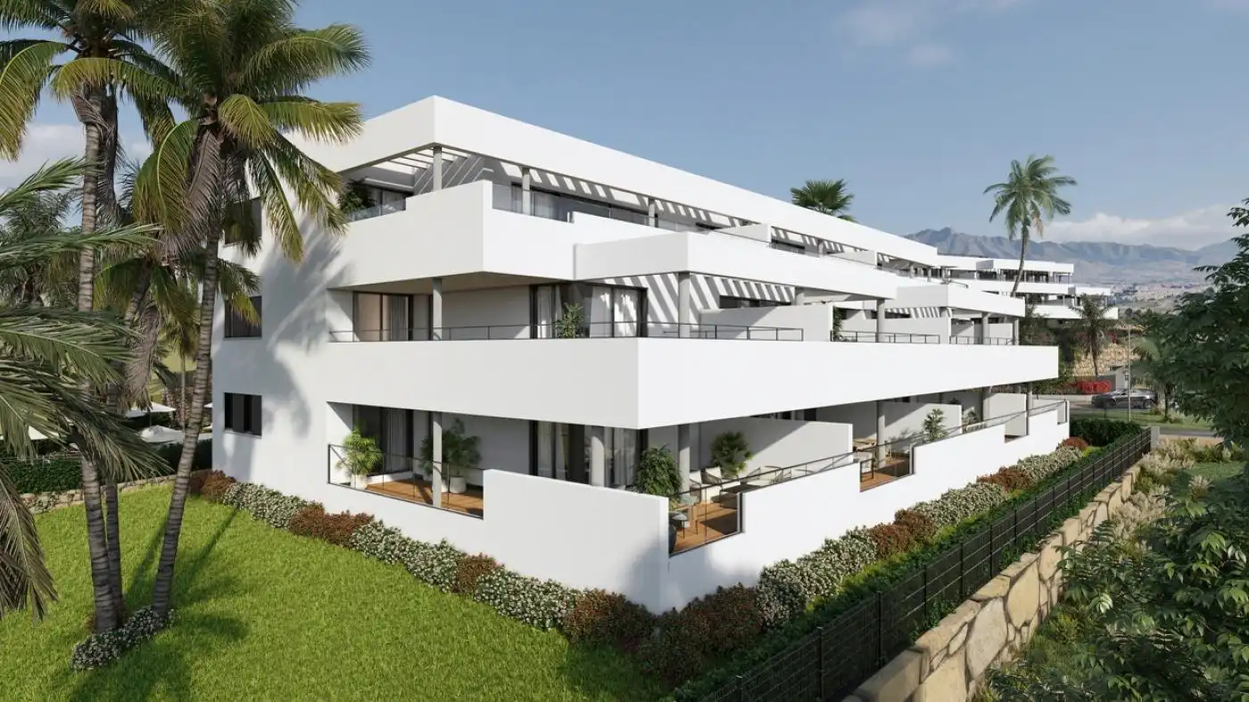 Bajo con piscina en venta en Casares Golf - Casares del Sol, imagen 3