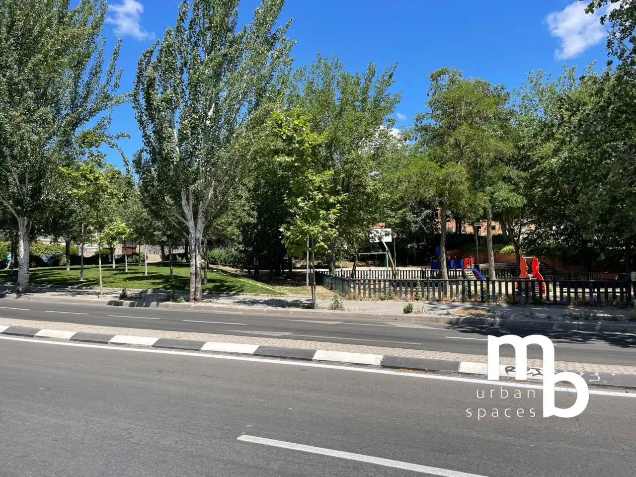 Vista exterior de Piso en venta en Madrid con Aire acondicionado, Calefacción y Parquet