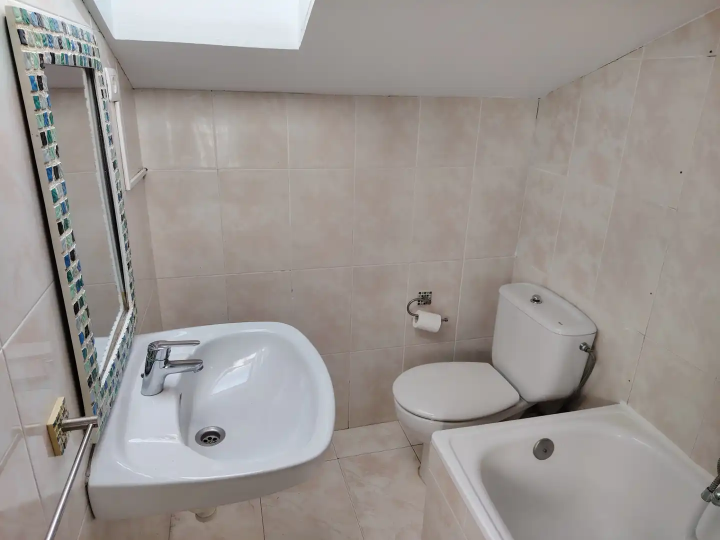 Bathroom of Apartments for sale in Bilbao   with Furnished