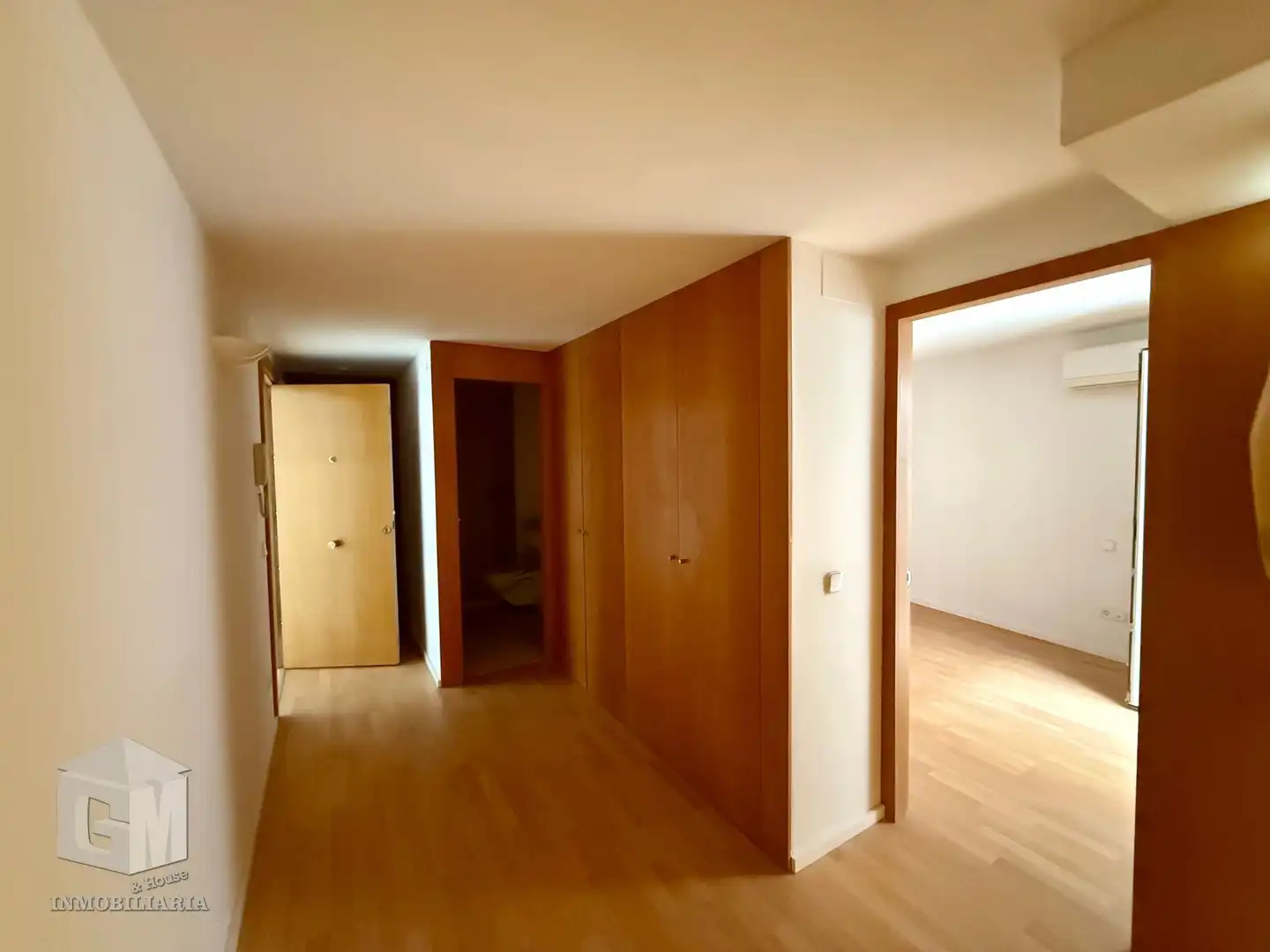 Dúplex en venta en La Torre de Esteban Hambrán con Aire acondicionado, Calefacción y Terraza